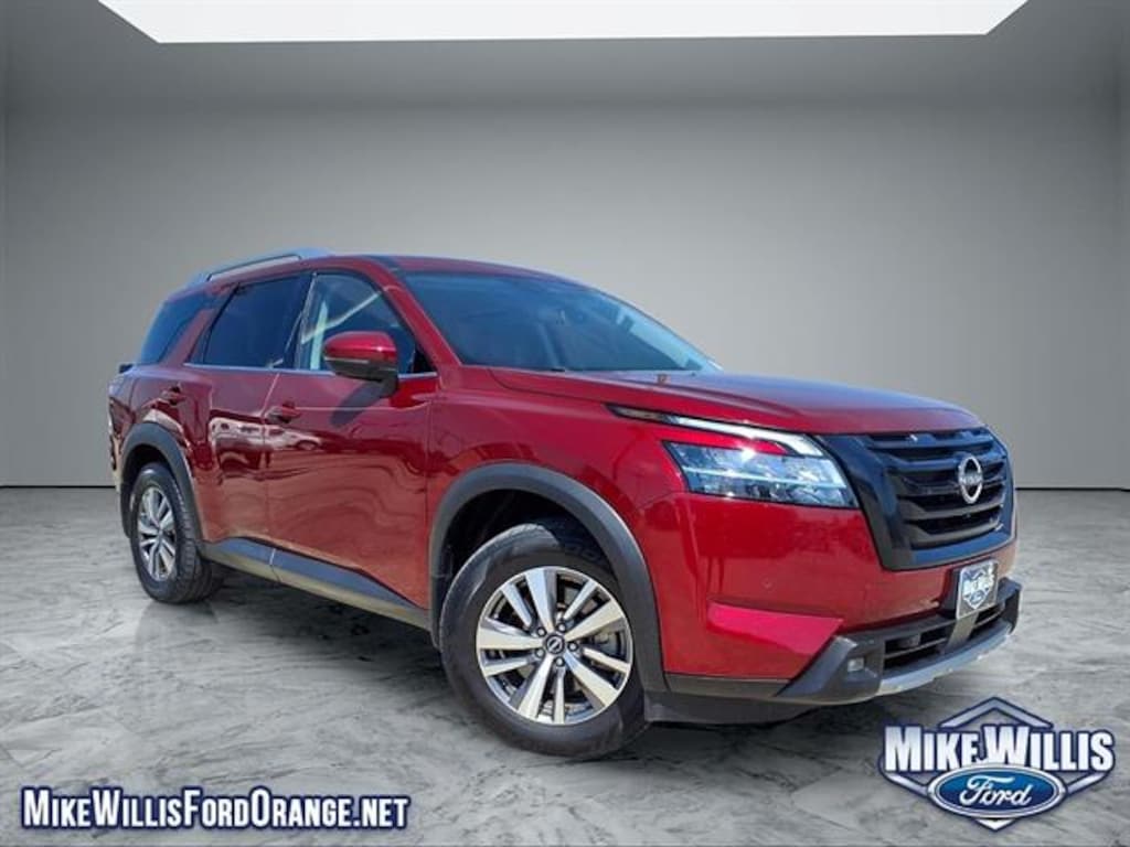 Used 2022 Nissan Pathfinder SL