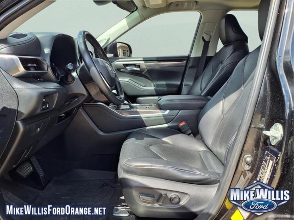 Used 2020 Toyota Highlander Limited