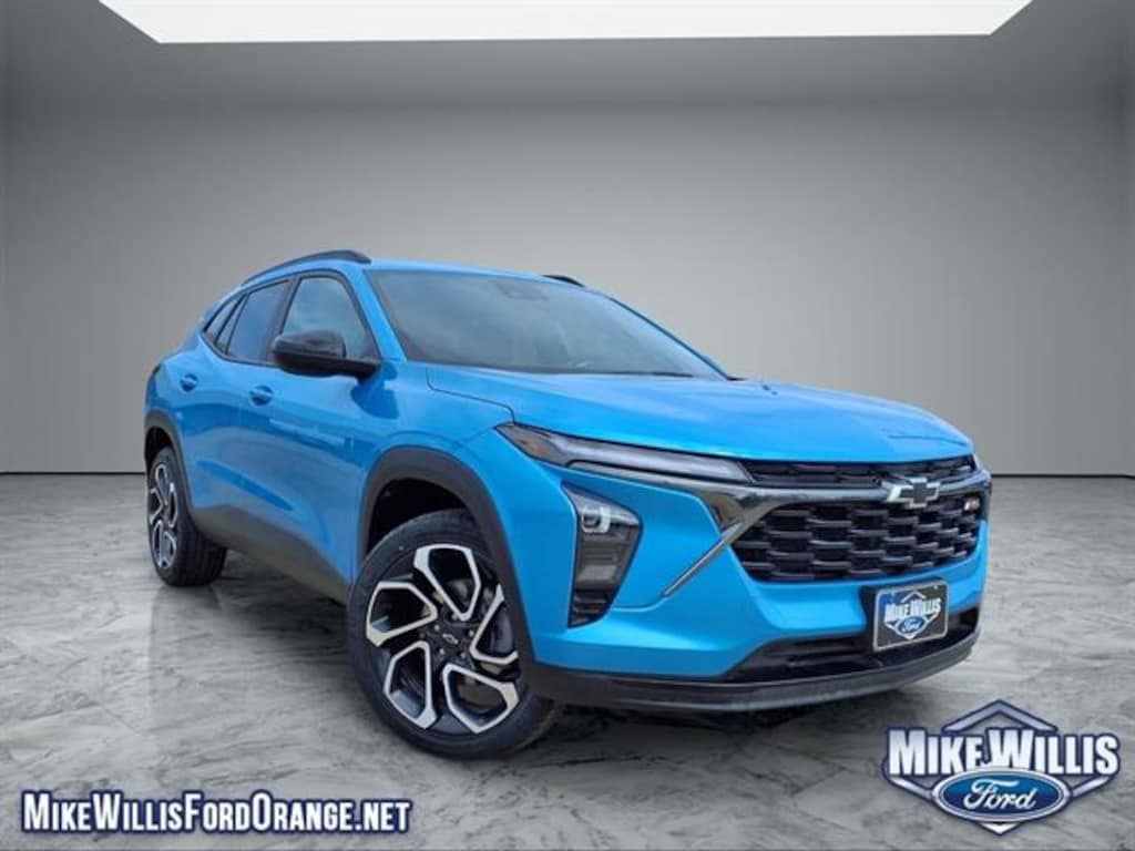 Certified 2025 Chevrolet Trax RS