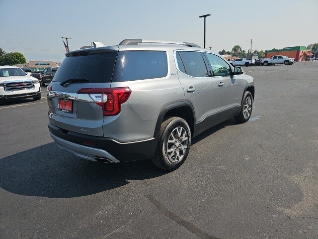 2023 Gmc Acadia SLE photo 2