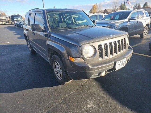 2014 Jeep Patriot Sport photo 4