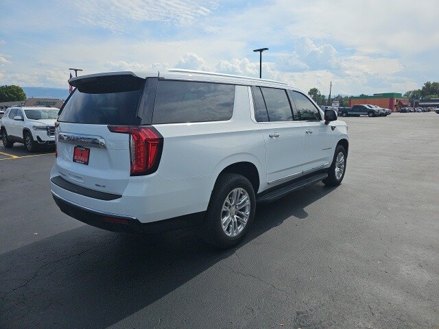 2022 Gmc Yukon XL SLT photo 4
