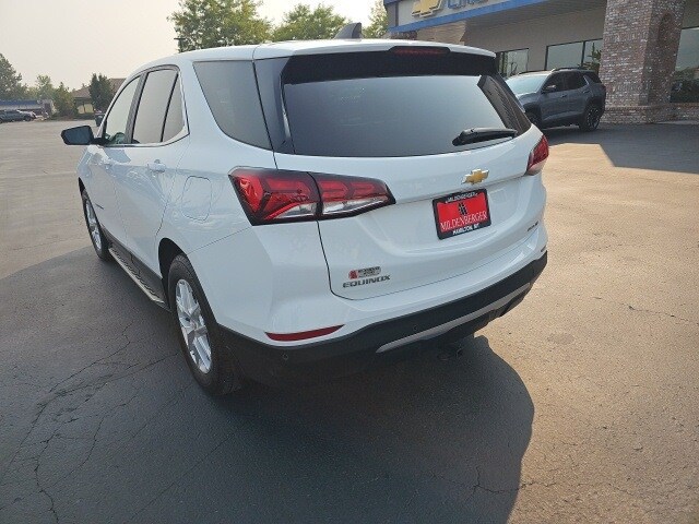 2023 Chevrolet Equinox LT photo 3