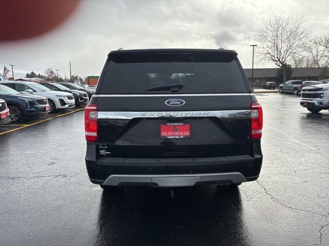 2021 Ford Expedition XLT photo 3