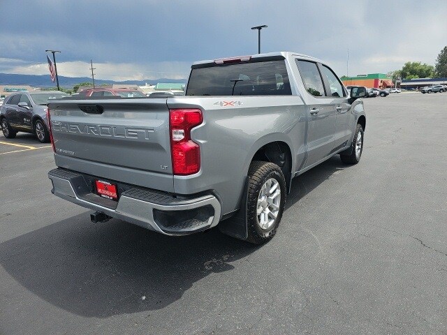 2023 Chevrolet Silverado 1500 LT photo 3