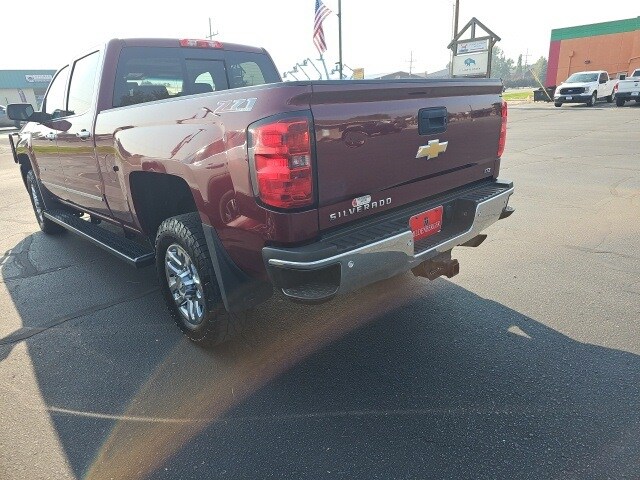 2015 Chevrolet Silverado 2500HD LTZ photo 2