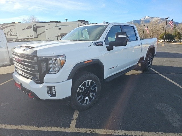 2022 GMC Sierra 2500HD AT4's photo