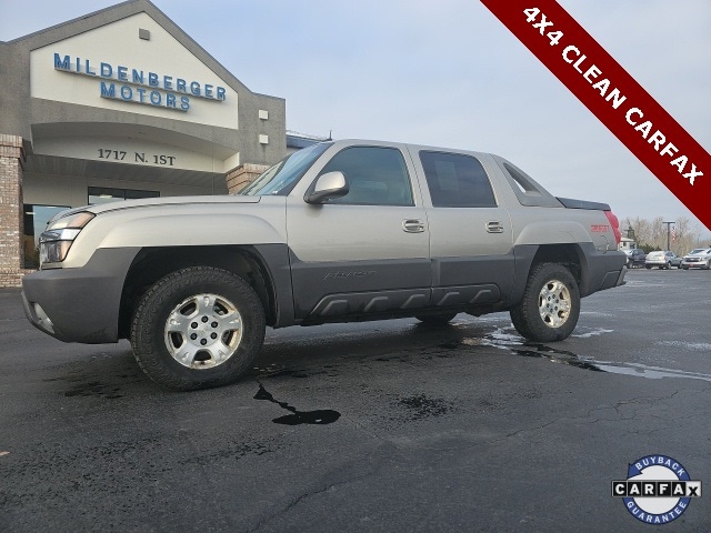 2003 Chevrolet Avalanche Base