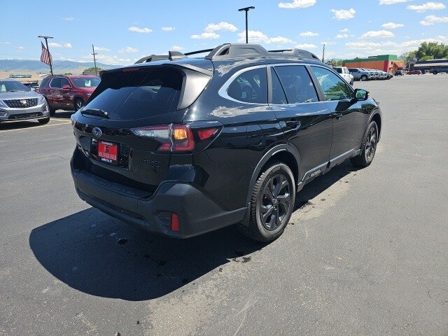 2021 Subaru Outback Onyx Edition XT photo 3