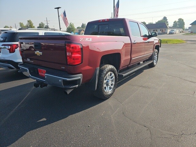 2015 Chevrolet Silverado 2500HD LTZ photo 3