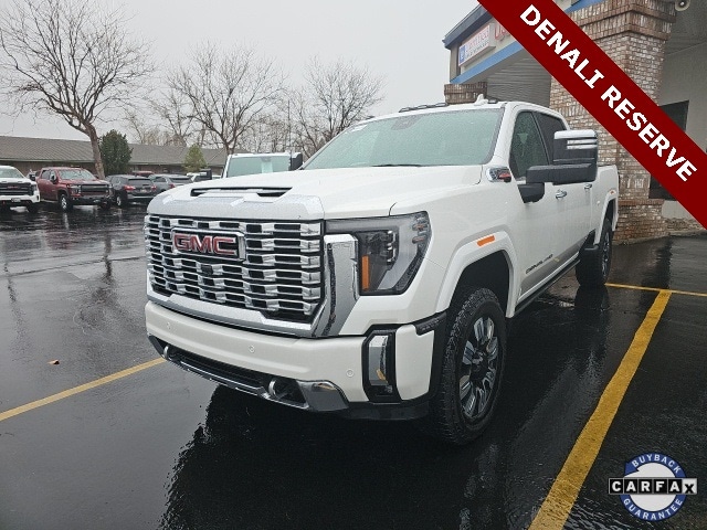 2025 GMC Sierra 2500HD Denali's photo