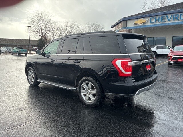 2021 Ford Expedition XLT photo 2