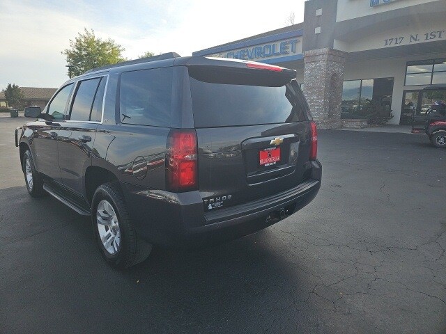 2015 Chevrolet Tahoe LT photo 2