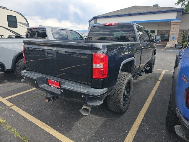2019 Gmc Sierra HD SLT photo 3