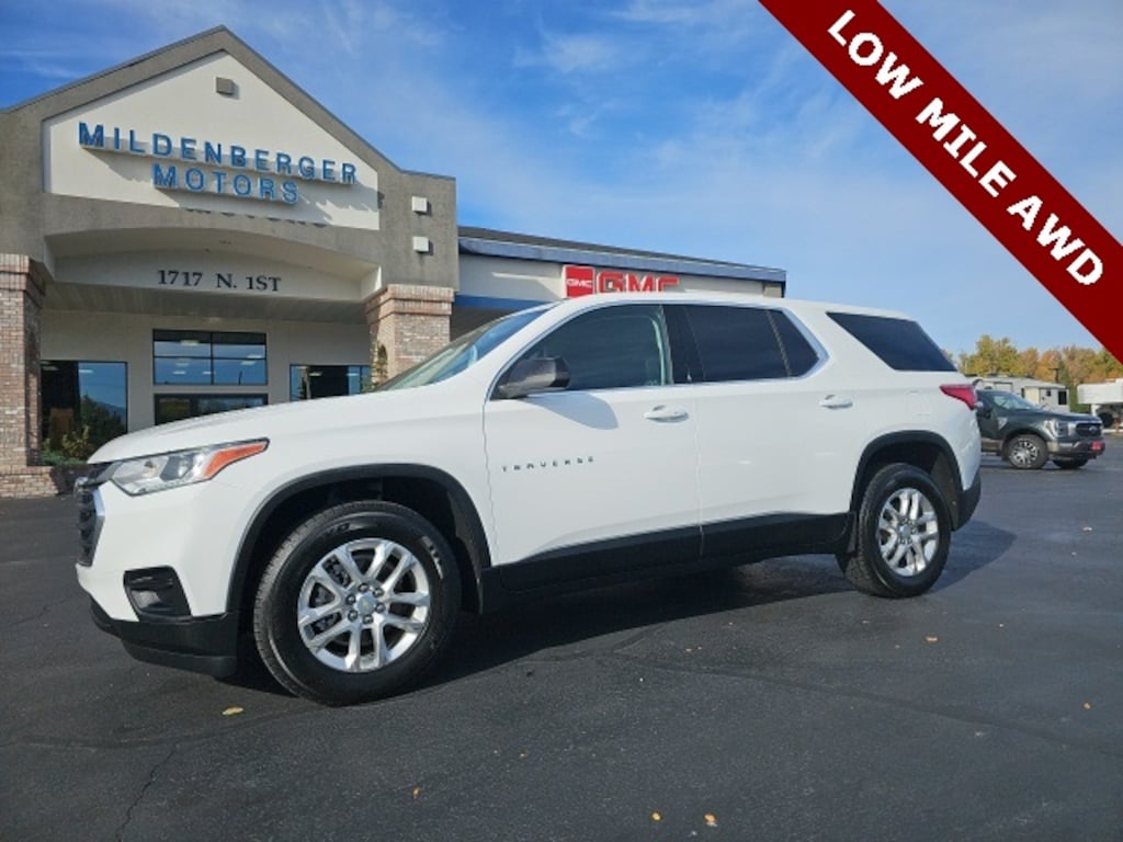 Used 2021 Chevrolet Traverse LS SUV