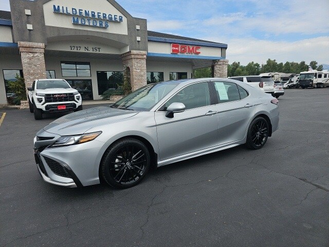 2024 Toyota Camry XSE photo 2