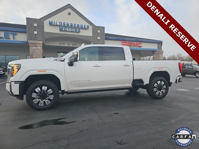 2025 GMC Sierra 2500HD Denali's photo