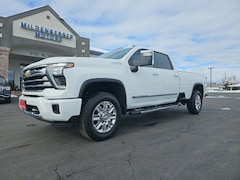 2025 Chevrolet Silverado 3500 HD High Country Truck