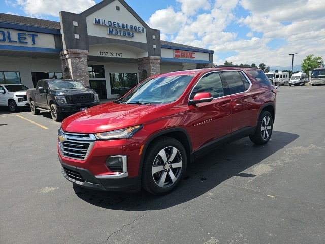 Used 2022 Chevrolet Traverse 3LT with VIN 1GNEVHKWXNJ157986 for sale in Hamilton, MT