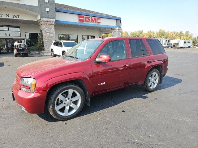 2007 Chevrolet Trailblazer SS photo 2