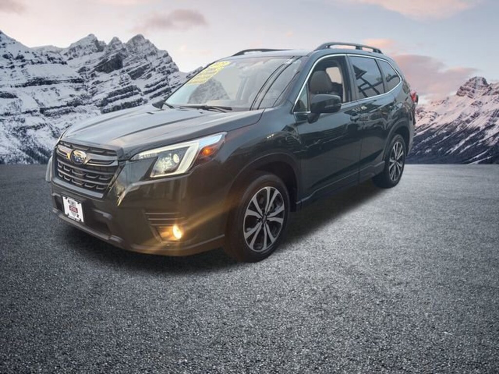 Used 2023 Subaru Forester Limited SUV