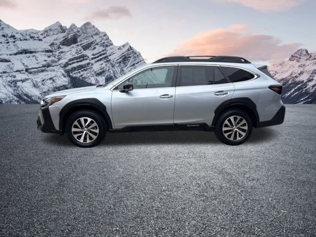 Used 2024 Subaru Outback Premium SUV