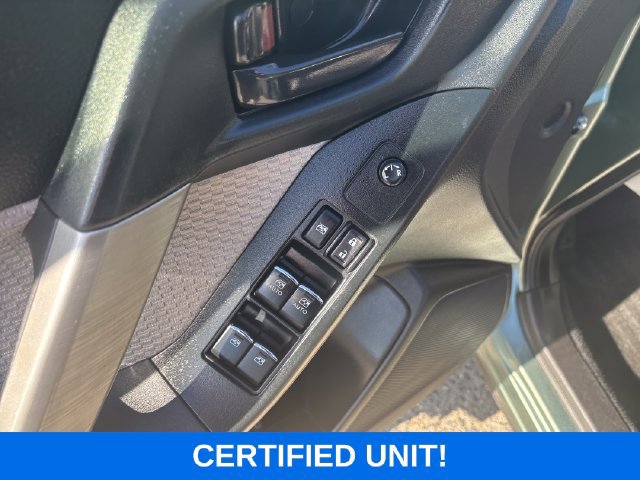 2017 Subaru Forester Base - Photo 11