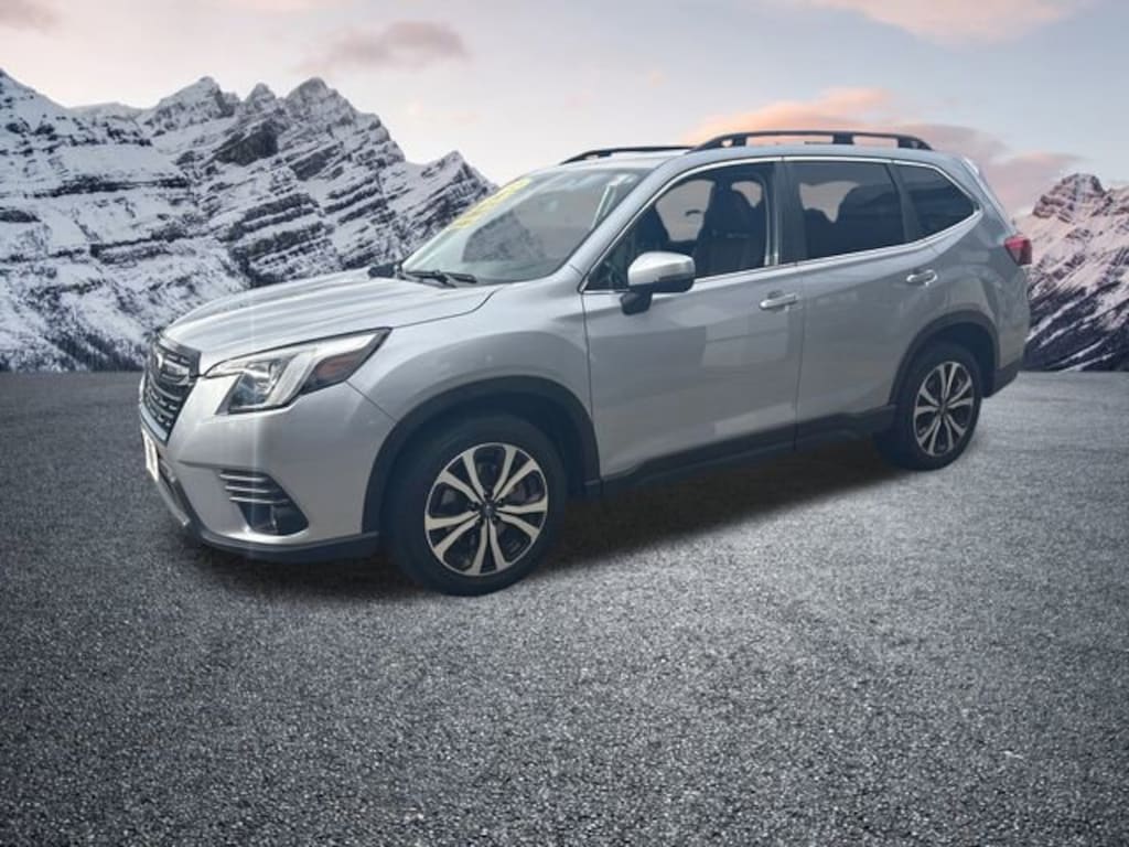 Used 2023 Subaru Forester Limited SUV