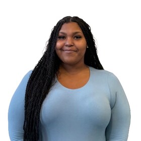 Staff member Amanda Miller from 0687d55c5fee