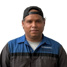 Staff member Rafael Nunez Ynsante from 8da2b6080447