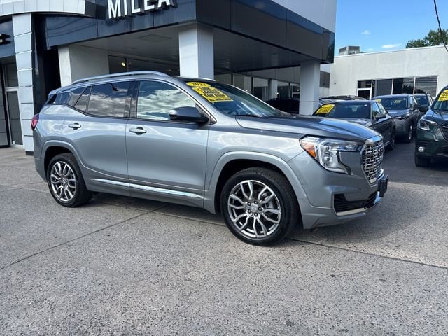 2023 GMC Terrain SUV 