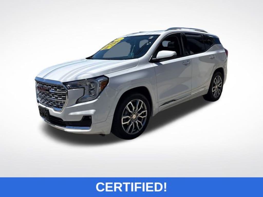 Used 2023 GMC Terrain Denali SUV