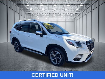 2023 Subaru Forester Touring SUV