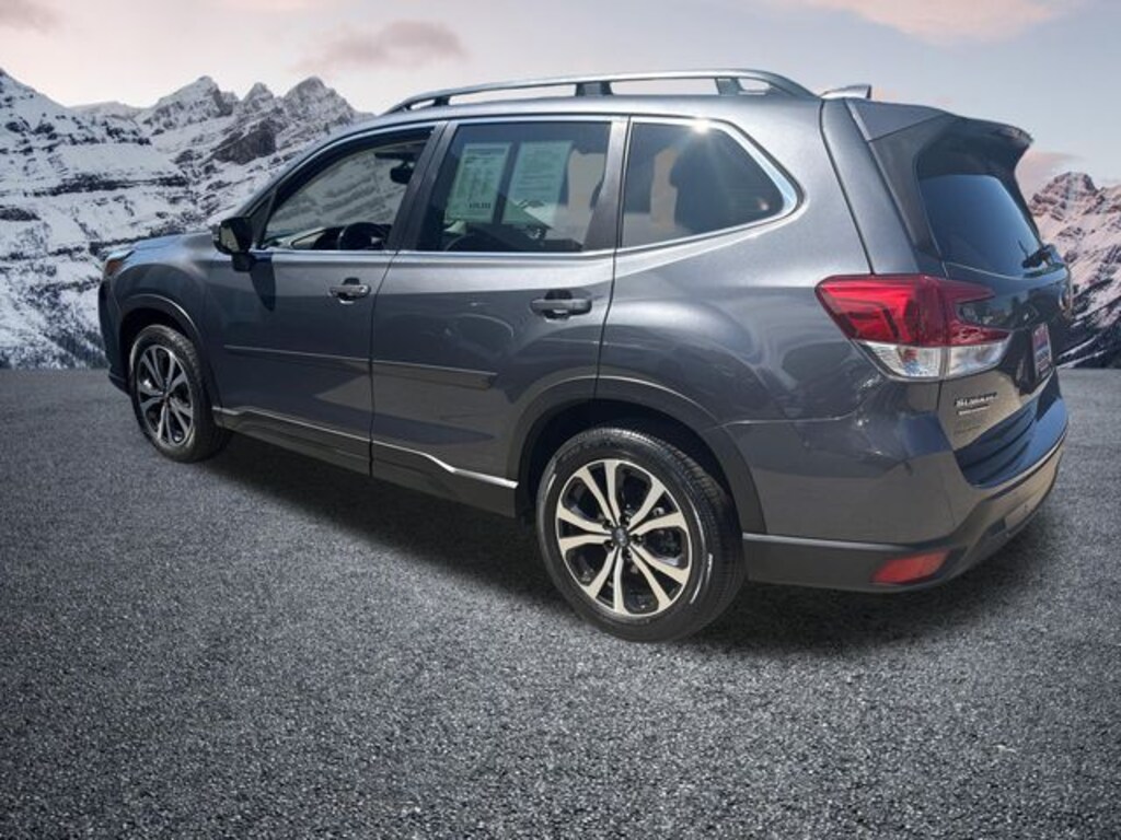 Used 2023 Subaru Forester Limited SUV