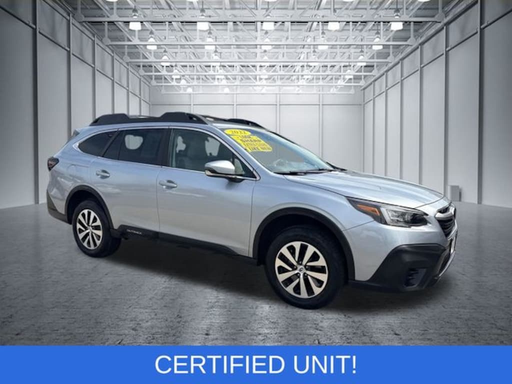 Used 2022 Subaru Outback Premium SUV