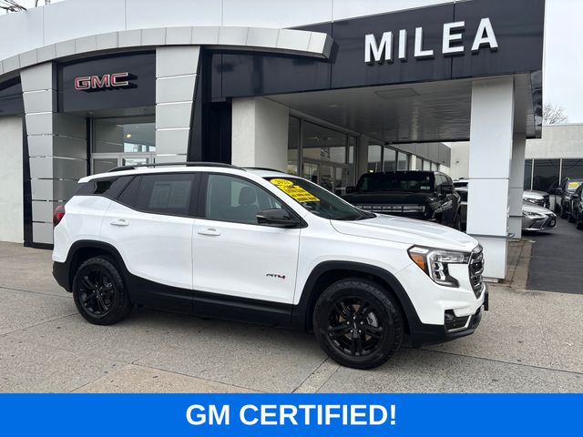 2022 GMC Terrain AT4