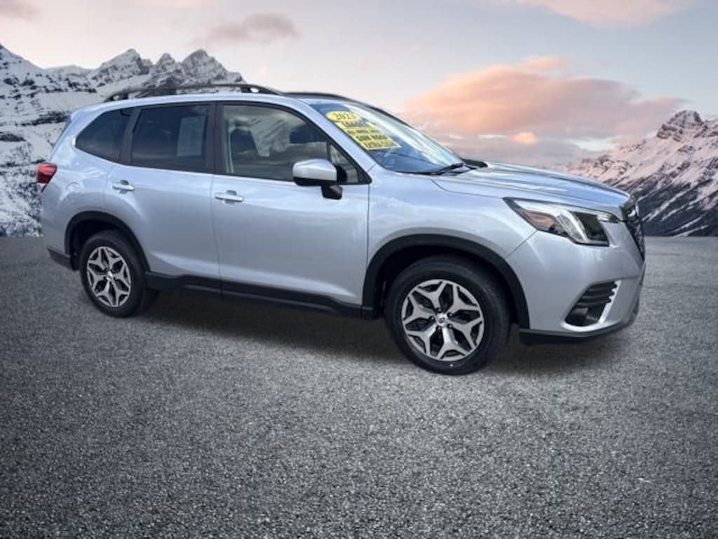 Used 2023 Subaru Forester Premium SUV