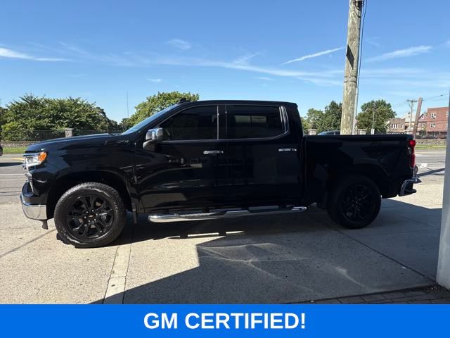 2025 Chevrolet Silverado 1500 LTZ photo 3