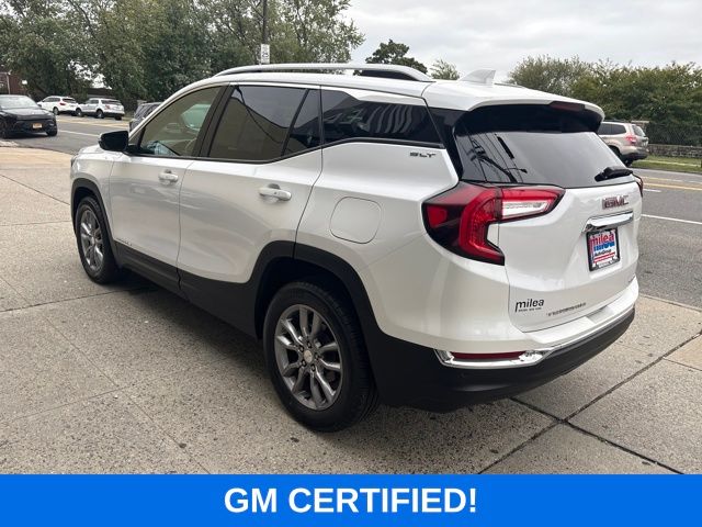 2022 Gmc Terrain SLT photo 3