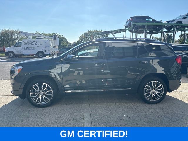 2022 Gmc Terrain Denali photo 3