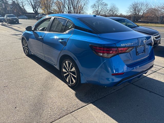 2020 Nissan Sentra SV photo 4