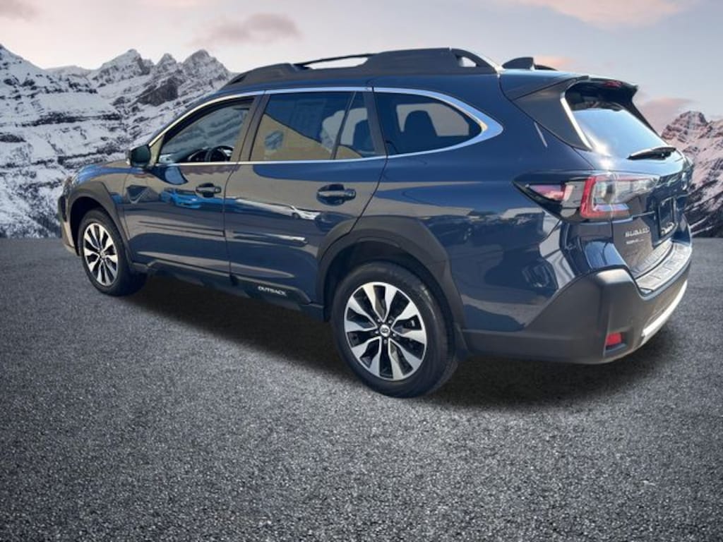 Used 2024 Subaru Outback Limited SUV