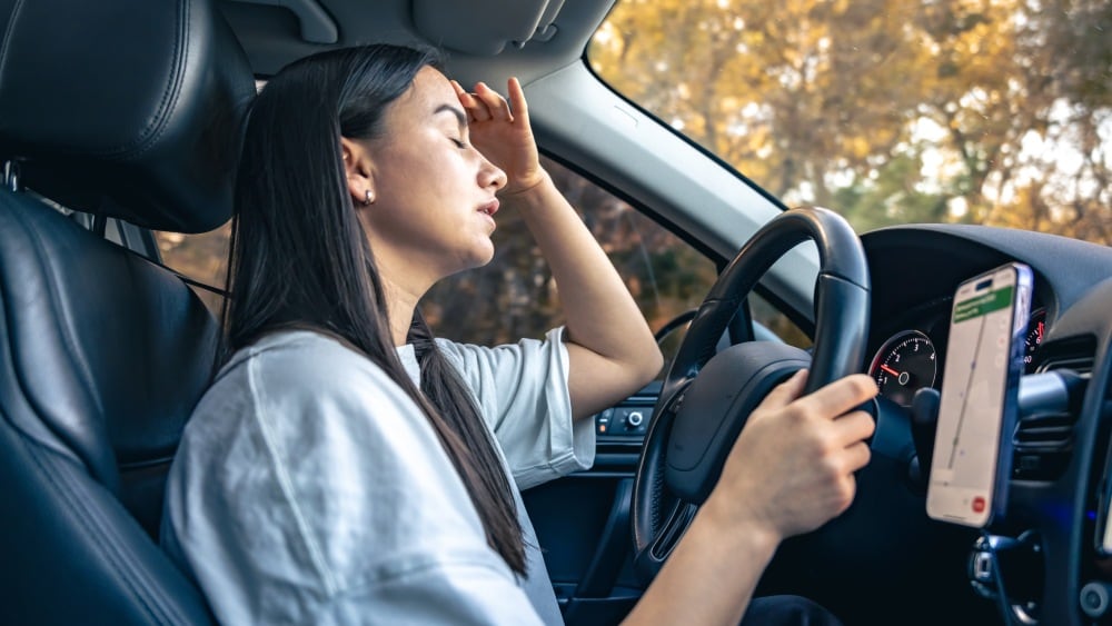young-woman-car-driver.jpg