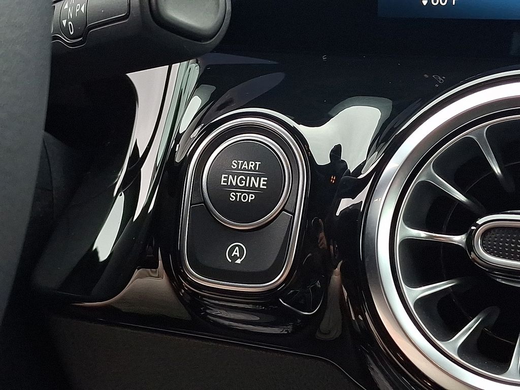 2026 Mercedes-Benz GLA GLA 250 - Photo 24