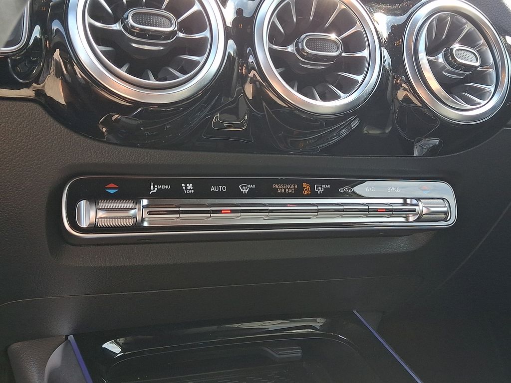 2026 Mercedes-Benz GLA GLA 250 - Photo 15