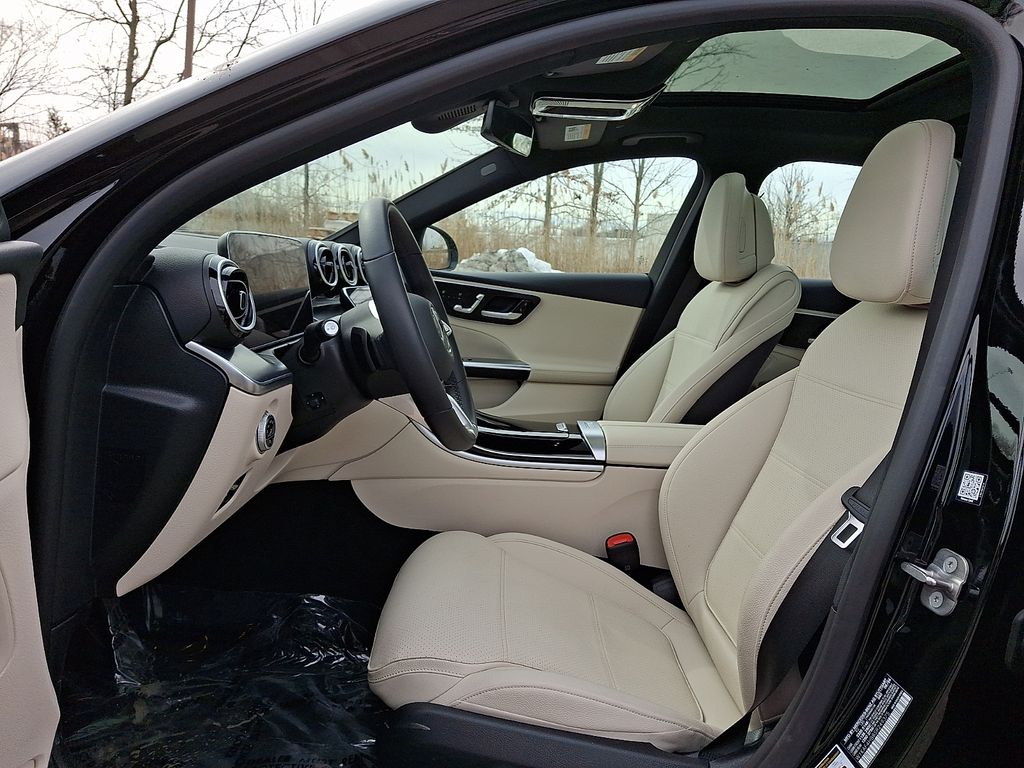2025 Mercedes-Benz C-Class Sedan C 300 - Photo 14