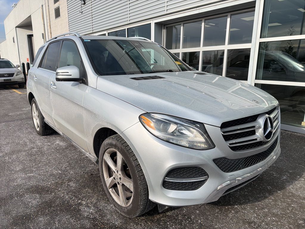 2018 Mercedes-Benz GLE-Class GLE350's photo