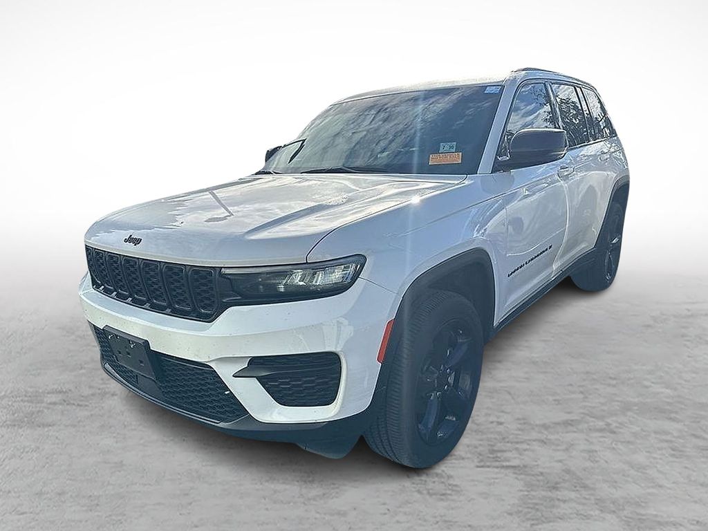 2025 Jeep Grand Cherokee Altitude X photo 3