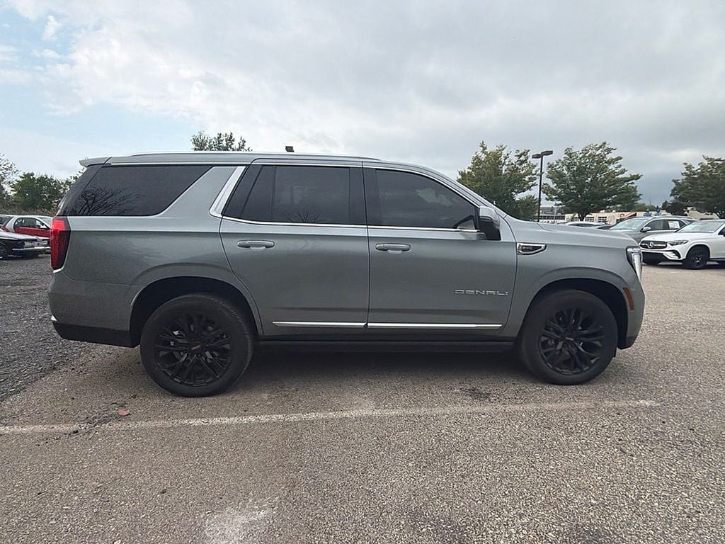 Used 2025 GMC Yukon Denali 4WD SUV
