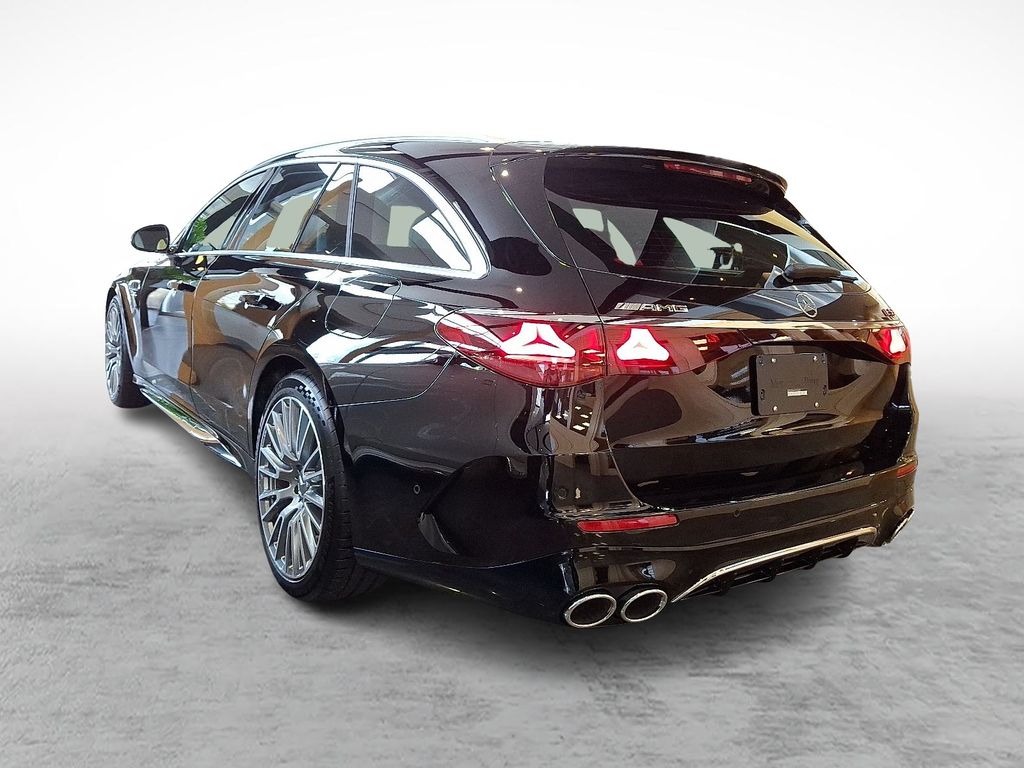 2026 Mercedes Benz E AMG 53 photo 4